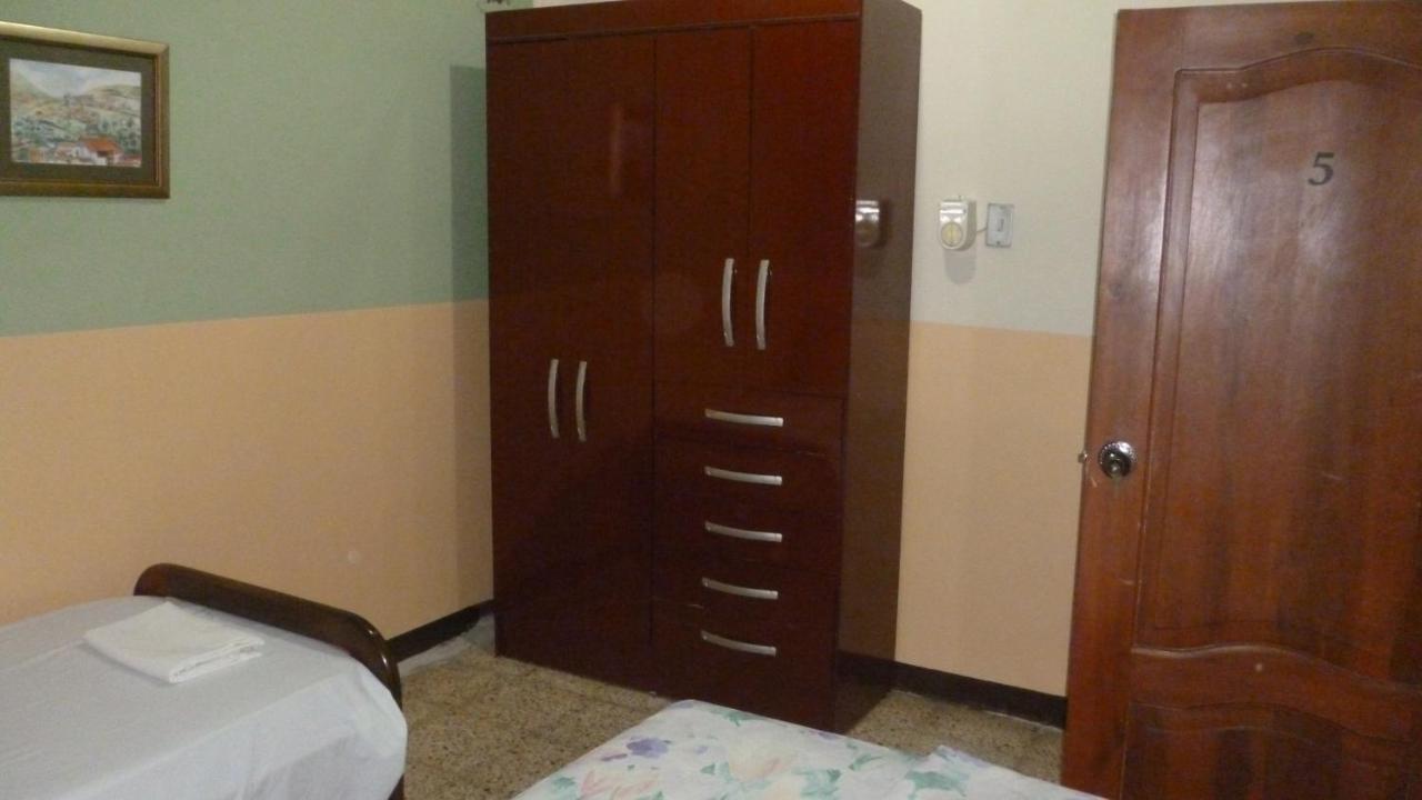 Villa Celeste Guayaquil Buitenkant foto